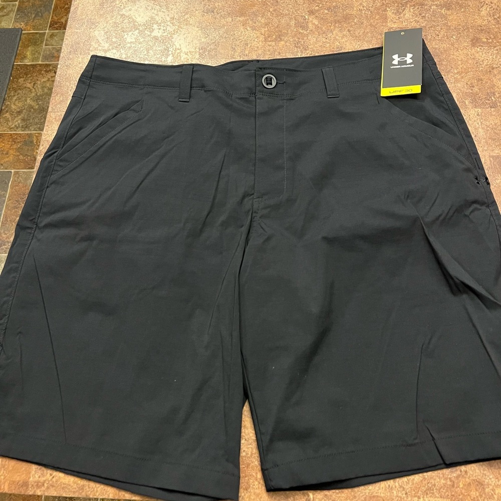 Under Armour Mens shorts